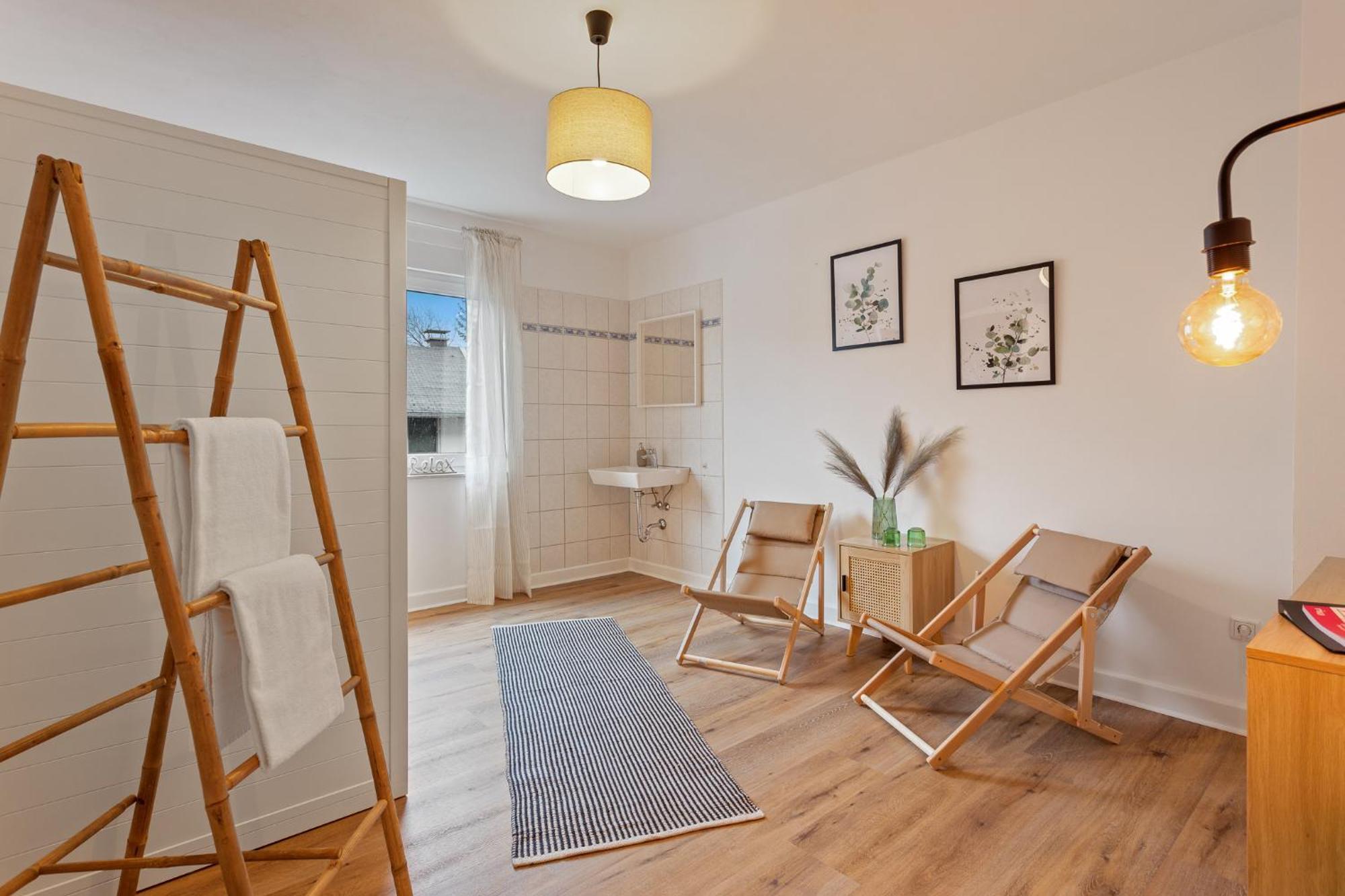 Gipfelstuermer Winterberg-Niedersfeld Mit Infrarotsauna, Yoga, Netflix, Wlan Buitenkant foto